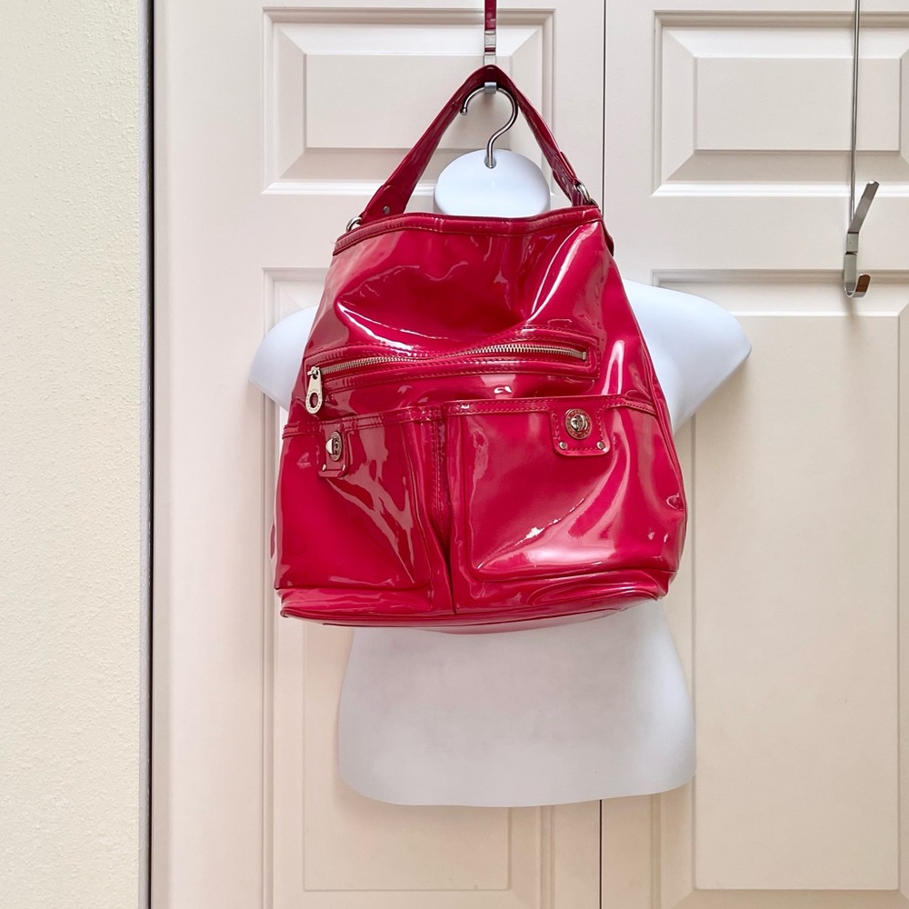 Authentic Marc by Marc Jacobs totally turn lock Faridah patent leather hobo bag - Picture 3 of 16